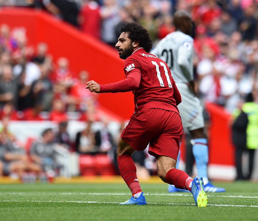 现场球迷:萨拉赫是不想与卖签名的商贩对视,才