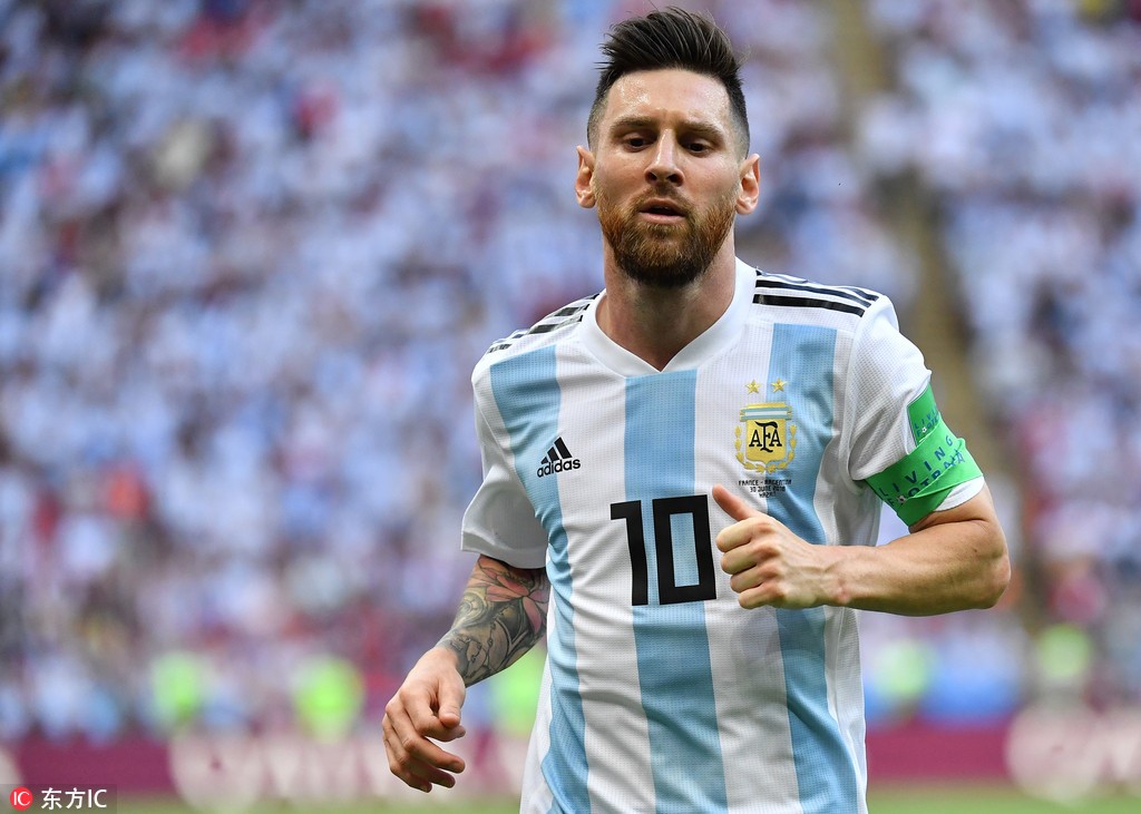 我们为什么非要进世界杯呢?都别搞了,让中国足