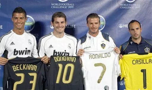 中超球员终于有自己的名字了!但为何球衣不