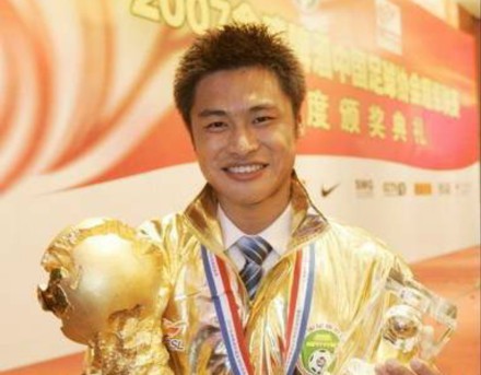 中国足球先生的华丽转身:杜震宇和他的青训梦