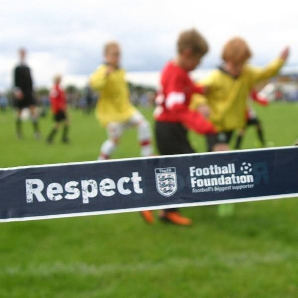 打架就打架,为什么要踢球热身?2018赛季中超