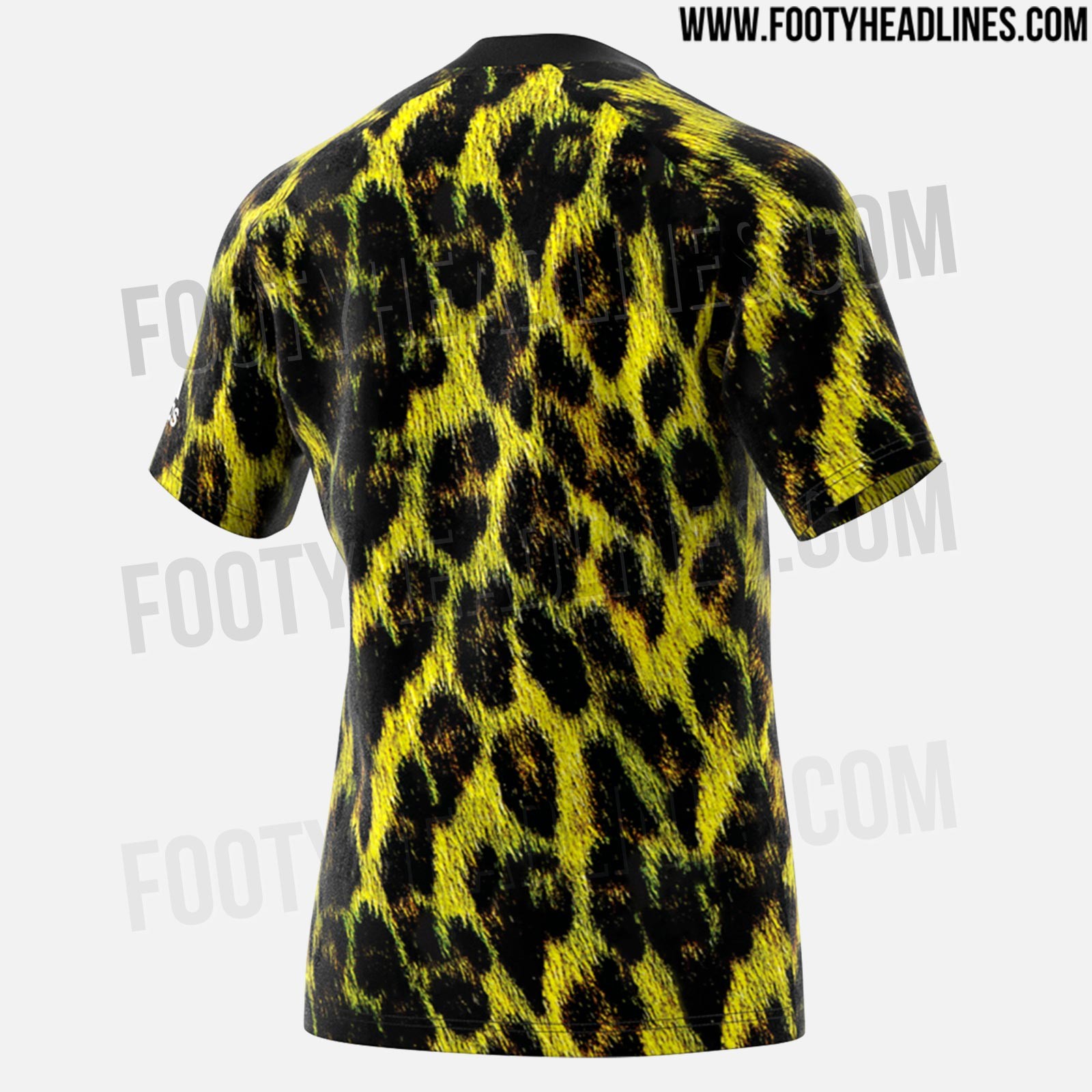 闪瞎眼,曼联特制球衣谍照披露