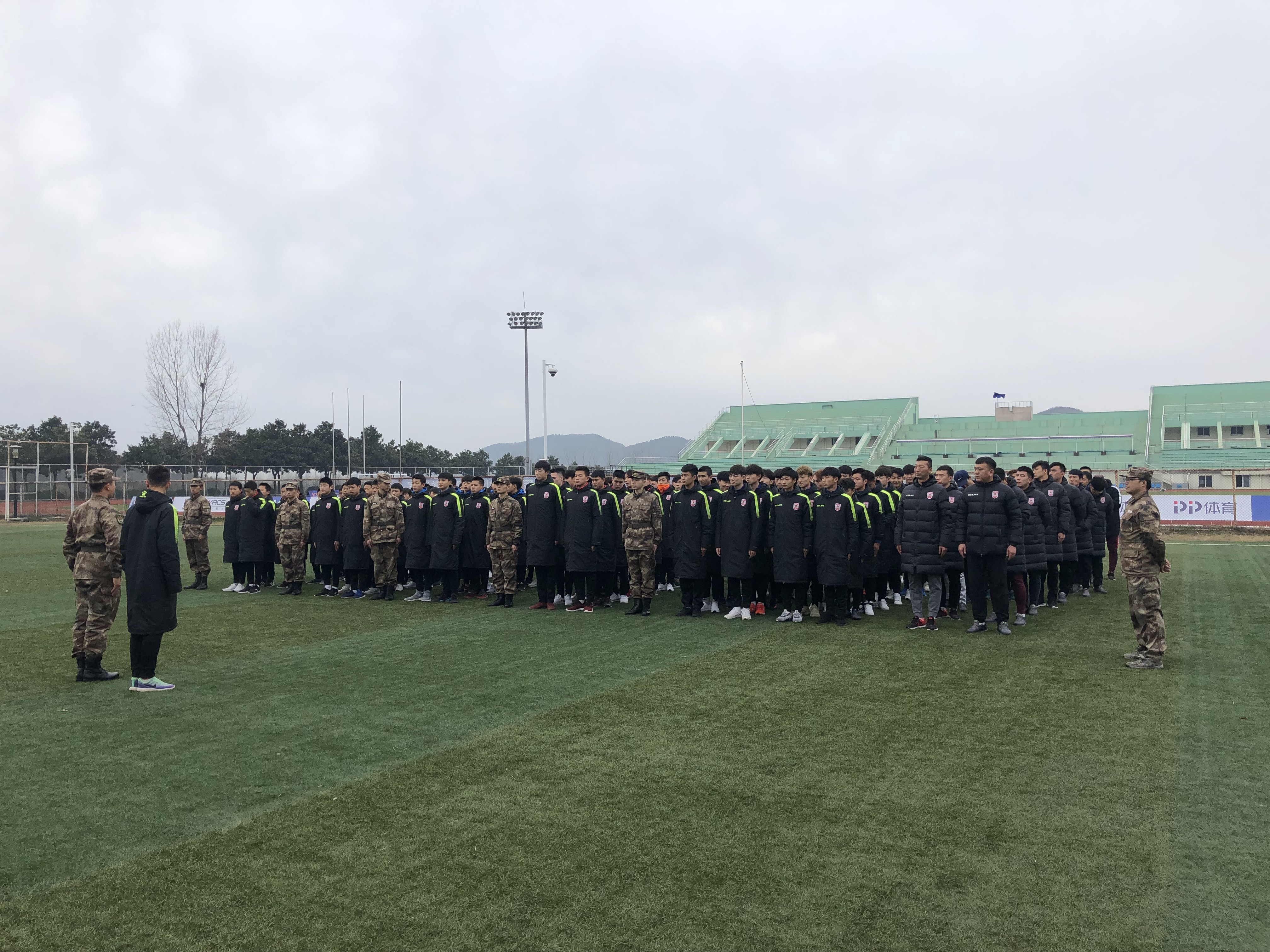 亚泰青训 | 亚泰6支童子军开启军训模式