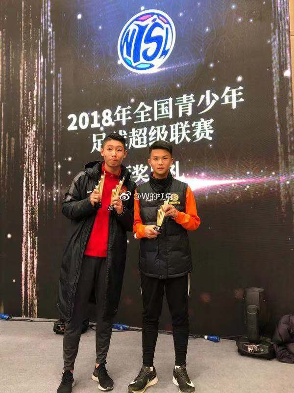 【青超联赛颁奖】U13联赛最佳球员陈泽仕的成