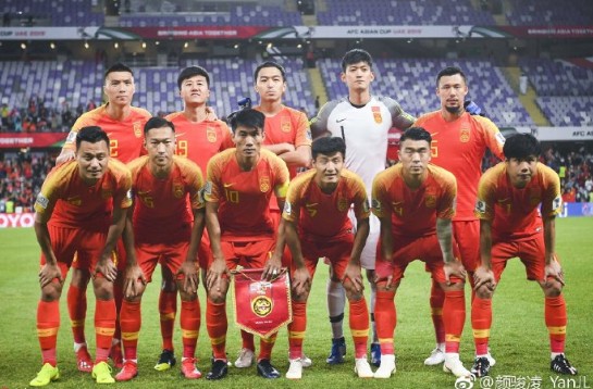在昨晚2-1逆转泰国取胜后,颜骏凌发了一条微博