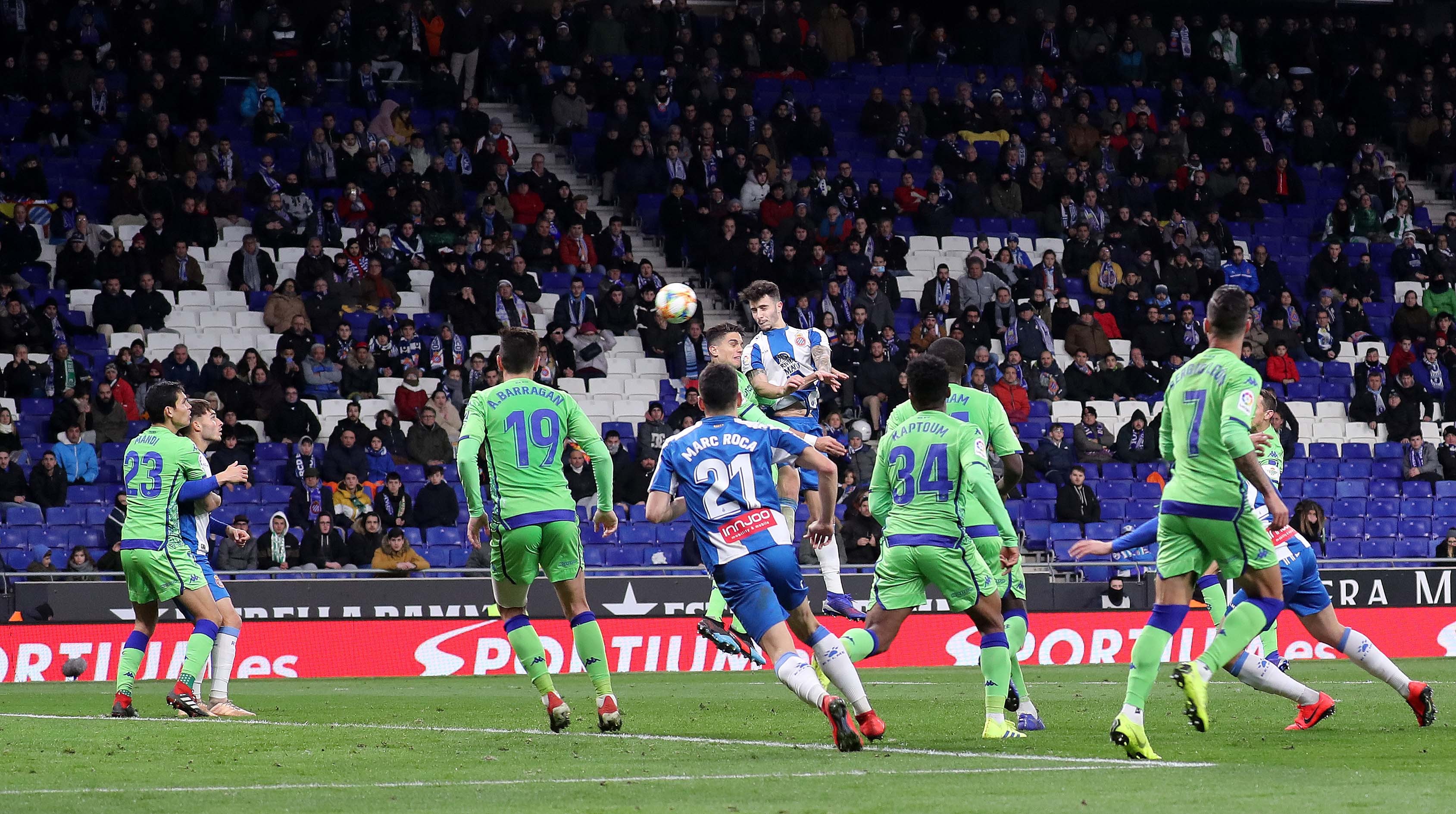 博尔哈门前铲射建功,国王杯西班牙人1-1贝蒂斯