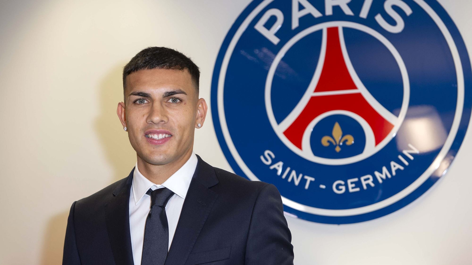 帕雷德斯:我已经等不及与你们在赛场相会了!