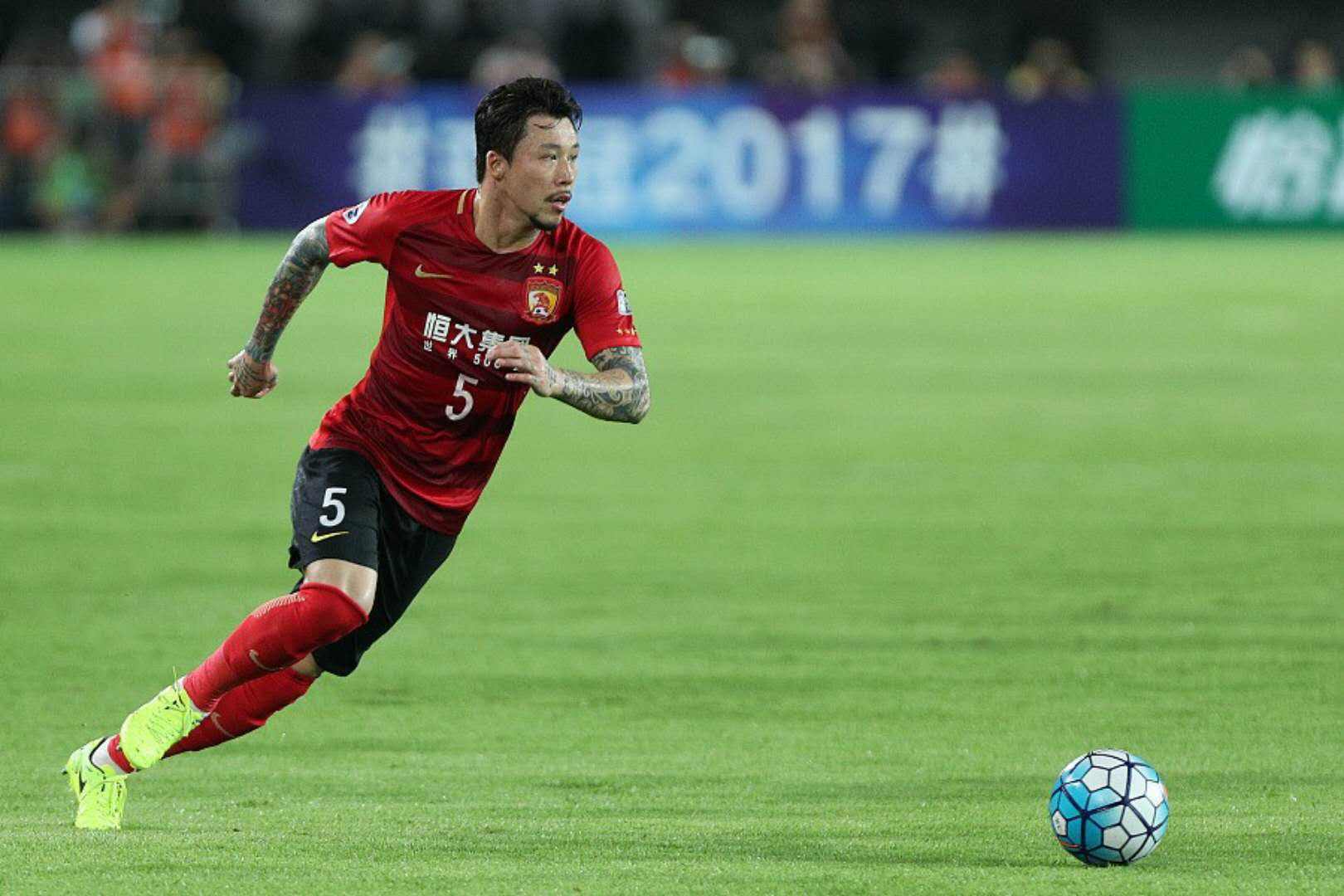 张琳芃专访全记录 — 广州恒大淘宝|张琳芃|今日头条|懂球帝