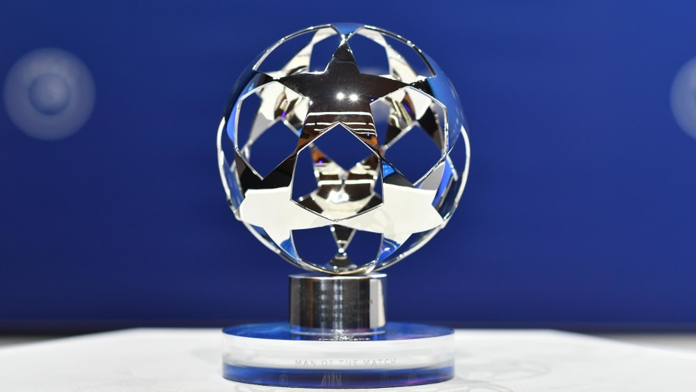 欧冠从16强战开始评选每场最佳，并将授予新式奖杯