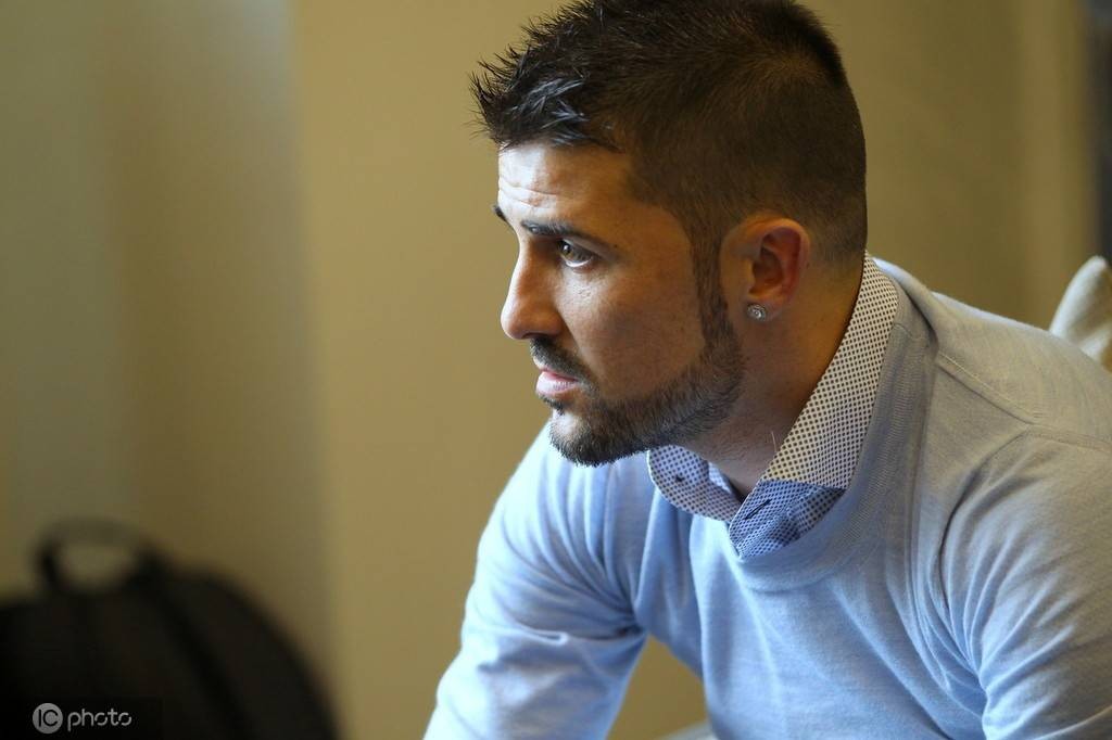 比利亚巴萨冬窗没给我打电话打了我也不会复出的