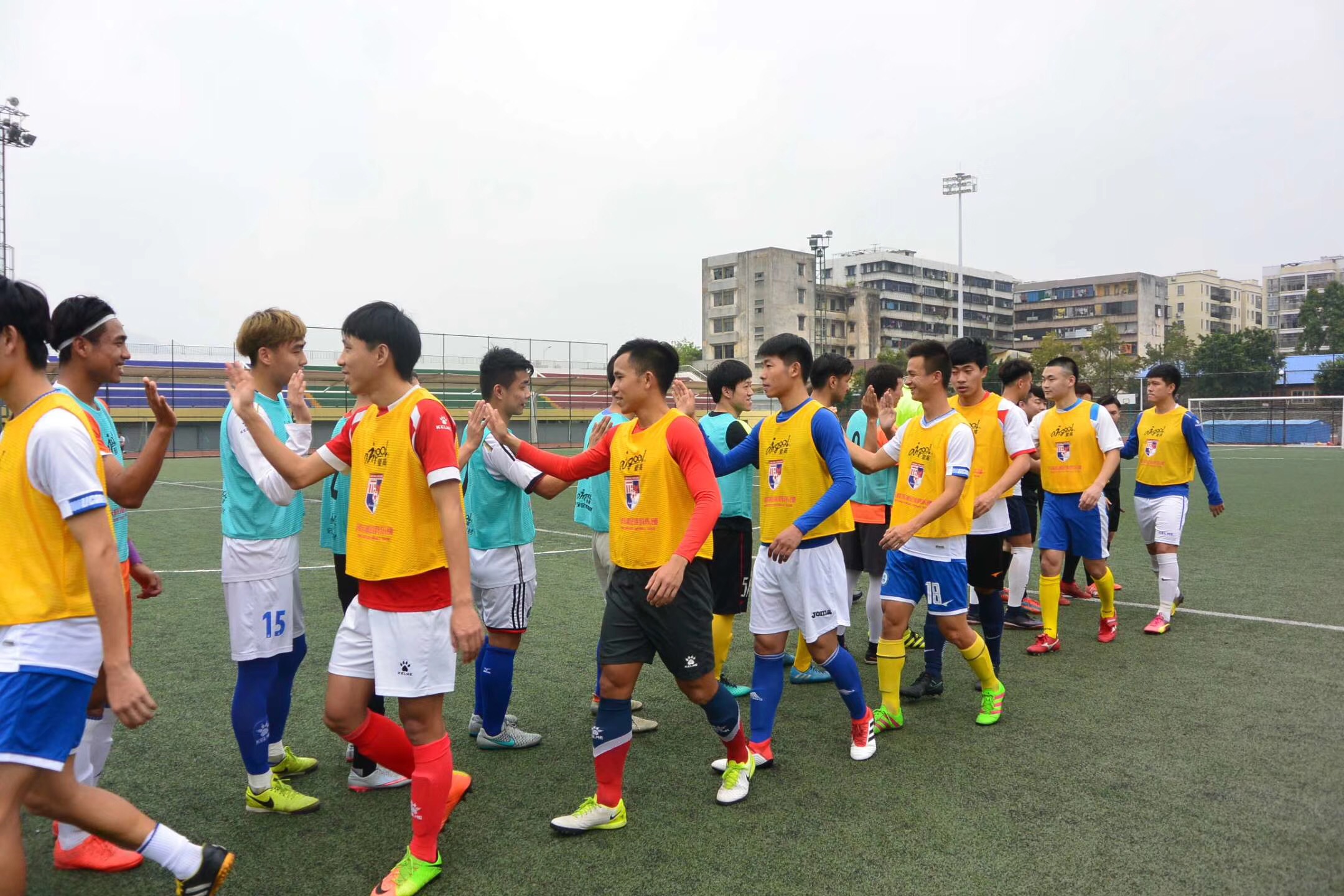 肇庆市天峰东湖足球俱乐--球员选拔赛