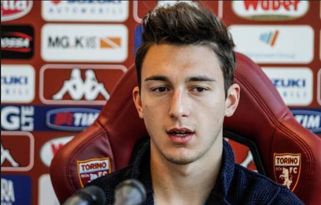 据意大利媒体报道,西甲豪门皇马计划明年1月份收购都灵后卫达米安.