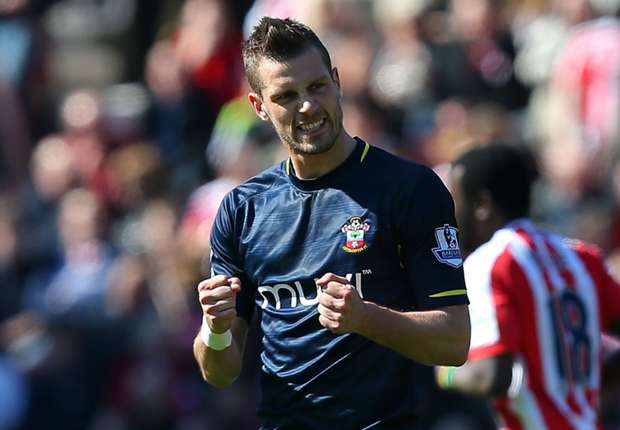 施奈德林:转会快搞定了