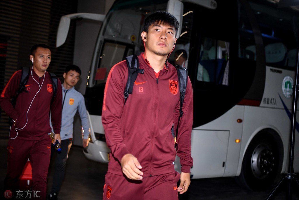 渝媒:恒大买国脚花钱不多,何超转会费2000万元