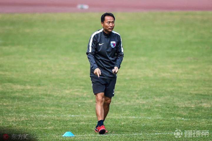 沈祥福:高雷雷说皇马看上他,我不让他留洋都是无中生有的事