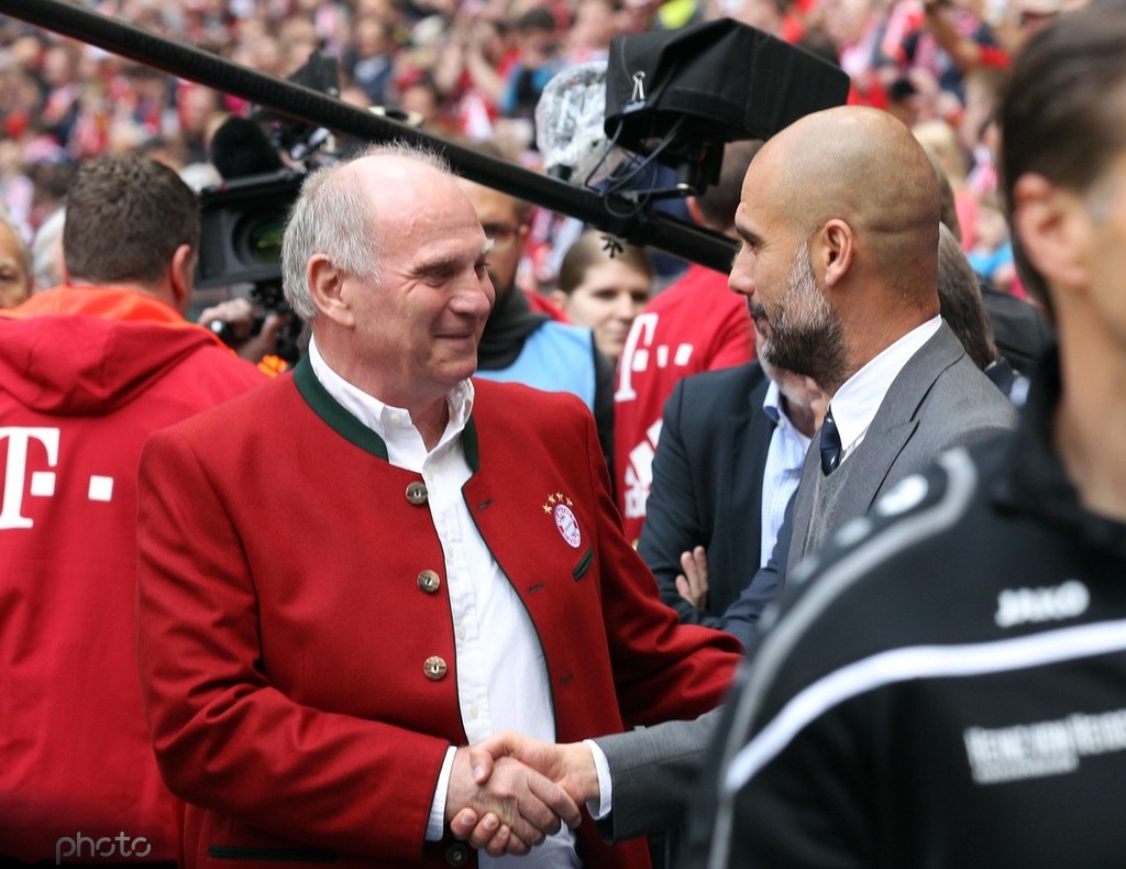 赫内斯 www.dongqiudi.com