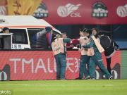 河南总经理：杨阔脚踝脱位+腓骨骨折，至少伤停三个月