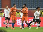 半场战报：山东2-0武汉，戴琳、齐天羽助攻佩莱梅开二度