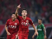上港2-1送国安联赛首败分差缩至2分，奥斯卡传射，蔡慧康制胜