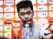 李霄鹏：取得平局可以接受；崔鹏表现得很拼很努力