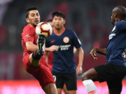 上港3-0人和，奥斯卡神仙球+助攻埃神破门，于海伤退