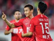 半场战报：恒大2-0人和，韦世豪开场72秒破门，保利尼奥建功