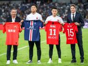 8月3日晚，2019法国超级杯在深圳大运中心体育...