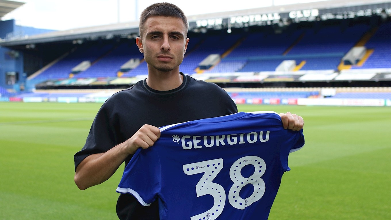 官方:热刺续约并外租塞浦路斯国脚乔治乌 — 托特纳姆热刺|伊普斯维奇