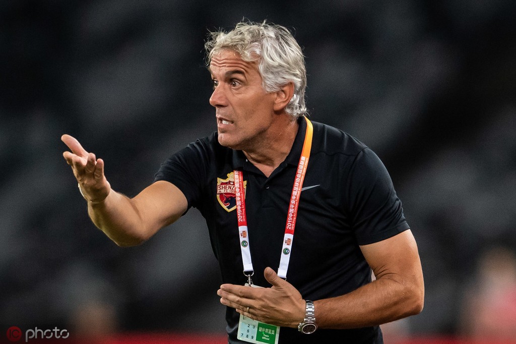 多纳多尼致球迷们的信:希望团结在一起,冲过赛