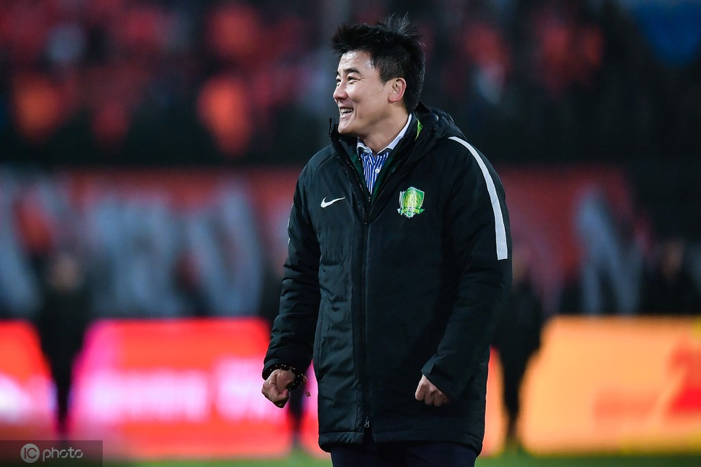 李明:新政对中国足球的健康发展很有必要,国安非常支持