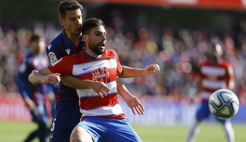 格拉纳达西甲客战接连溃败