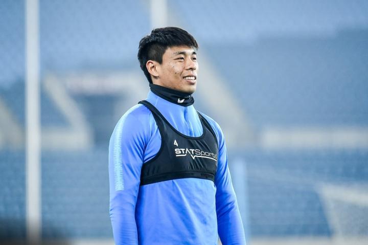 足球报:深足引援工作仍未结束,考虑引进大连人后卫李帅