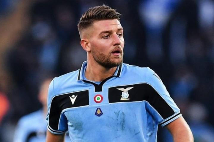 作为意甲联赛上赛季的最佳中场,现年25岁的米林科维奇