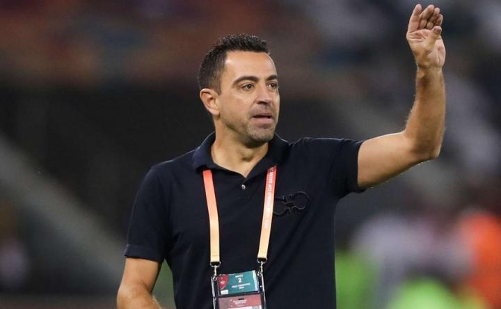 里瓦尔多在接受采访时认为哈维是未来巴萨主教练的合适人选,不过哈维