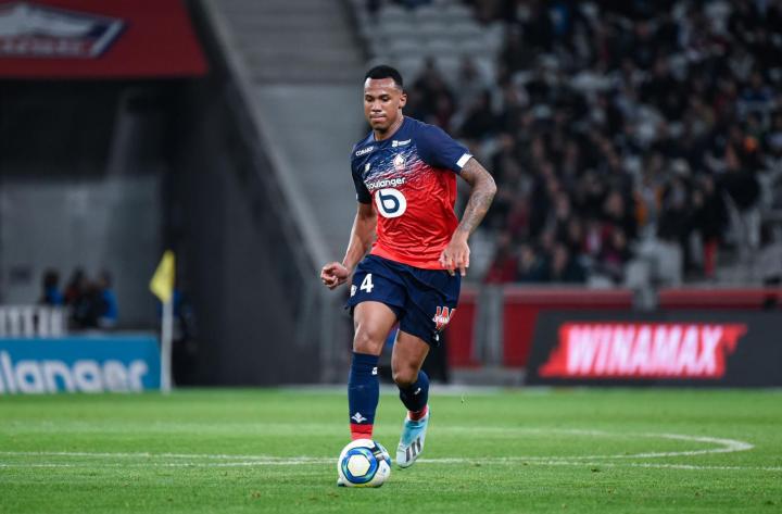 报道声称,加布里埃尔预计将在今年夏天离开里尔,而埃弗