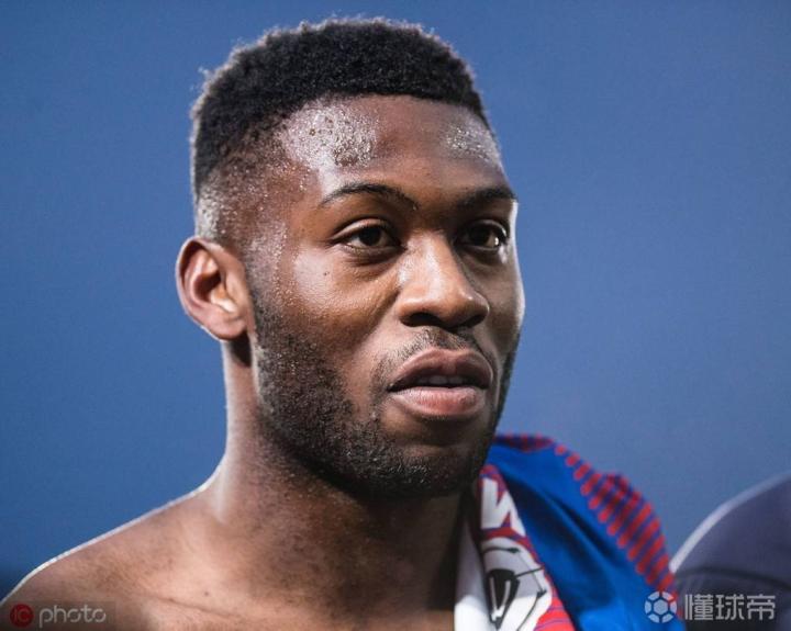 门萨:谁不想为曼联踢球?我想为球队去赢得更多的奖杯_pp视频体育频道