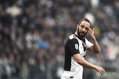 伊瓜因目前效力于华盛顿特区联,费德里科目前也是美国大联盟的旗帜性