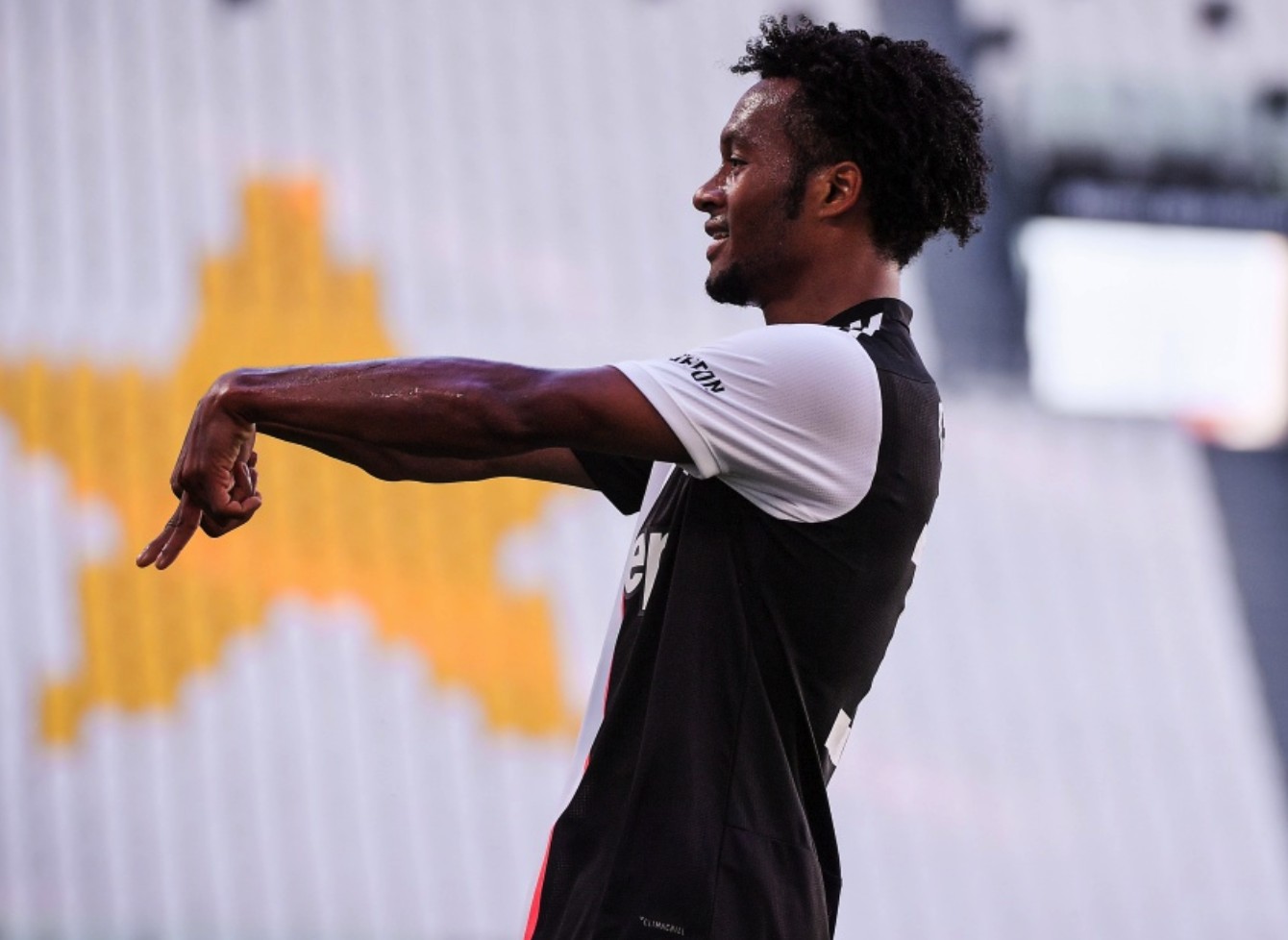 夸德拉多我们渴望在今晚取胜提前赢下意甲冠军