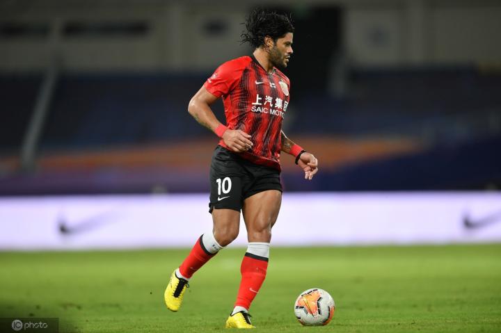 沪媒:胡尔克重回训练场,积极恢复期待尽快复出 - 共享,海量,去中心化