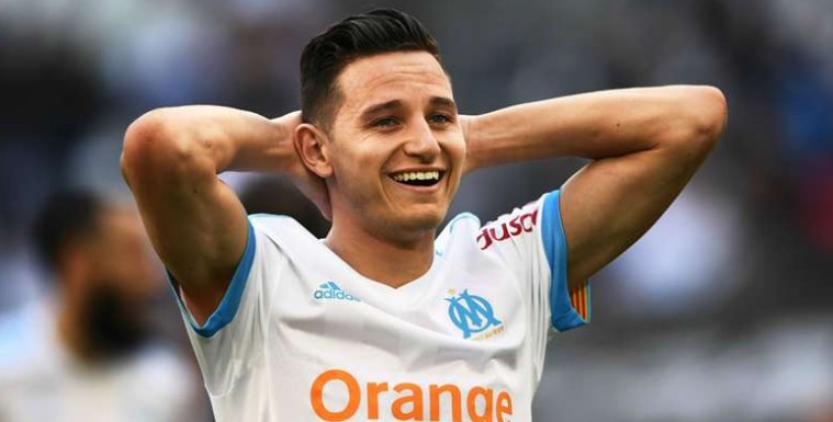 勒沃库森在这个转会窗口流失了弗兰德和哈弗茨两名重要球员,多家媒体