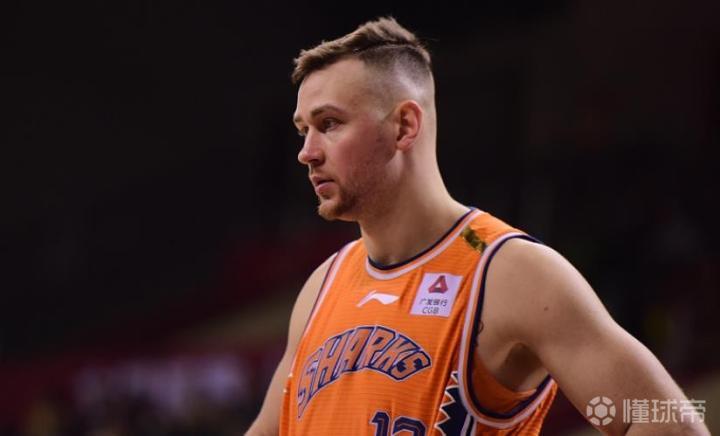 立陶宛记者cba上海外援莫泰尤纳斯可能去新疆队