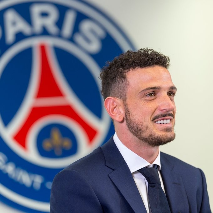 弗洛伦齐巴黎是欧洲最顶级俱乐部之一很自豪成为其中一员