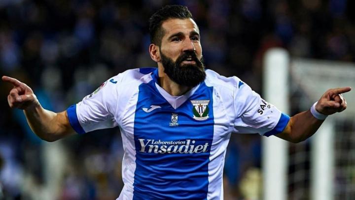 官方:韦斯卡签下莱加内斯后卫西奥瓦斯