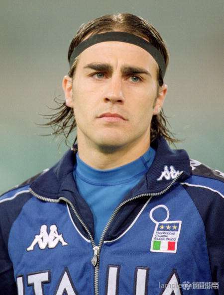 卡纳瓦罗年轻真的帅