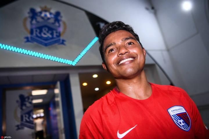 雷纳迪尼奥大腿肌肉拉伤将不出战第一阶段最后一轮