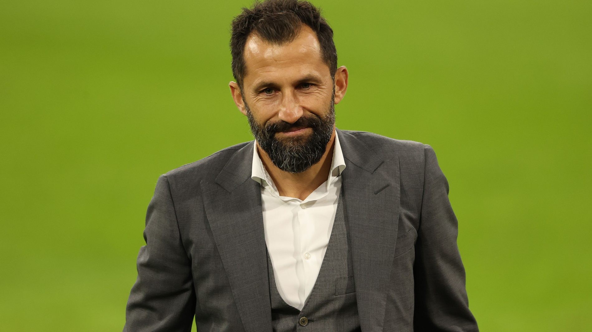 萨利道格拉斯科斯塔加盟后拜仁的攻击线比上赛季更强了