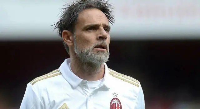 马尔科西蒙尼范巴斯滕是最强的我那时的米兰竞争很激烈