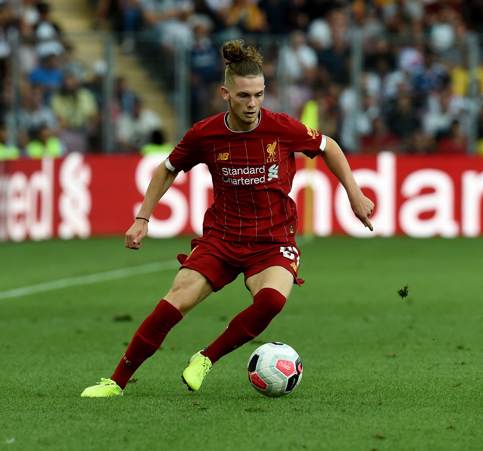 回声报利物浦考虑将埃利奥特租借给布莱克本