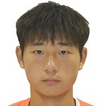 李莅博