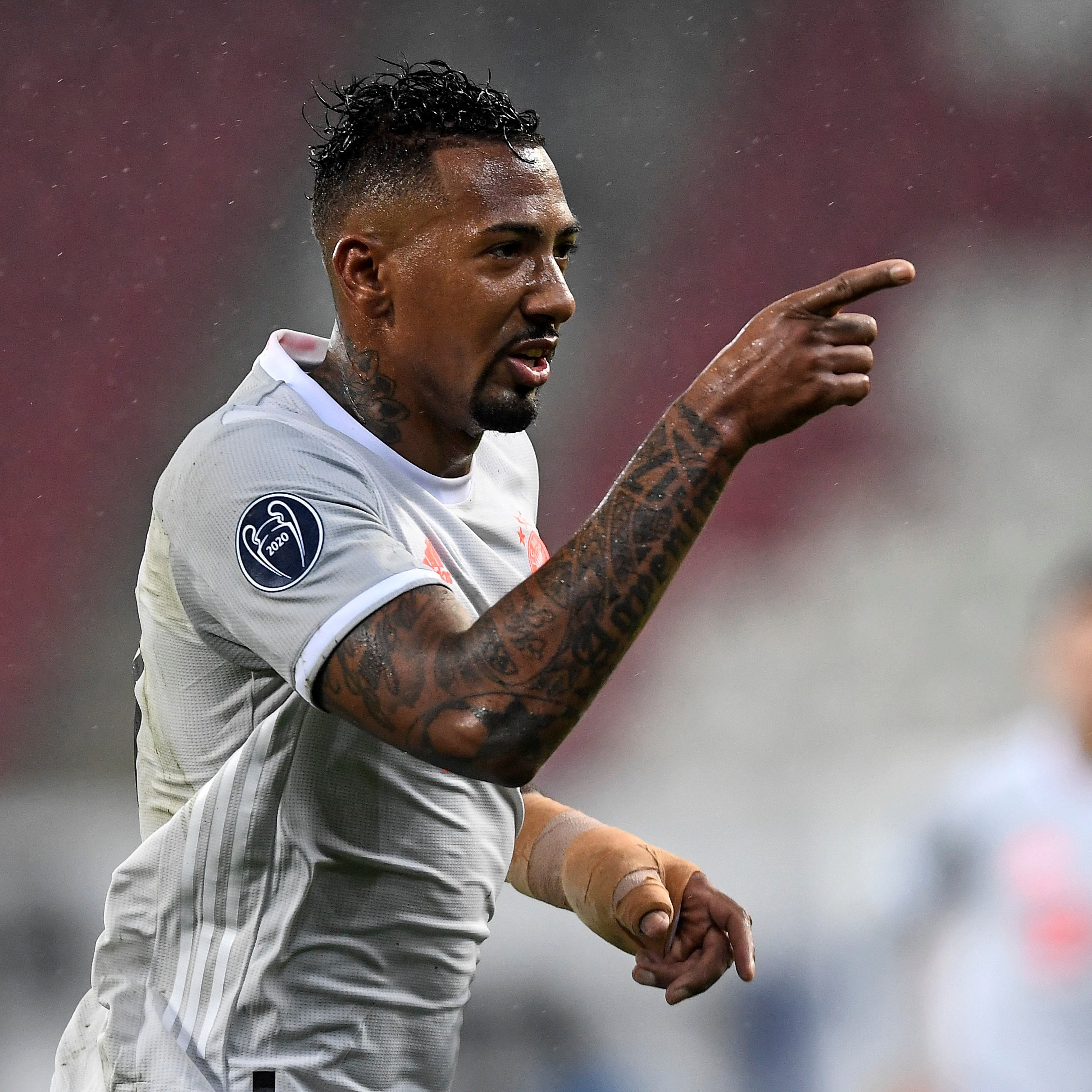 铁树开花博阿滕时隔1011天再度为拜仁进球